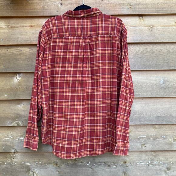 Columbia Red plaid flannel button up shirt XL - Picture 2 of 4